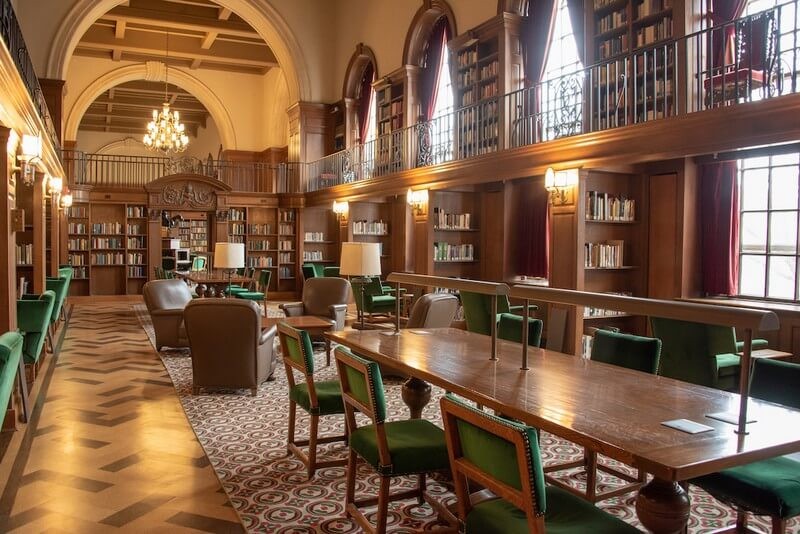 Fondo virtual de la biblioteca de Dartmouth