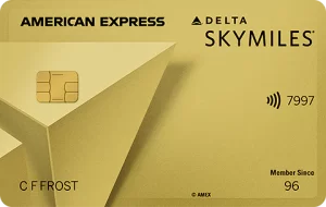 Logotipo dorado de la tarjeta de crédito Delta SkyMiles